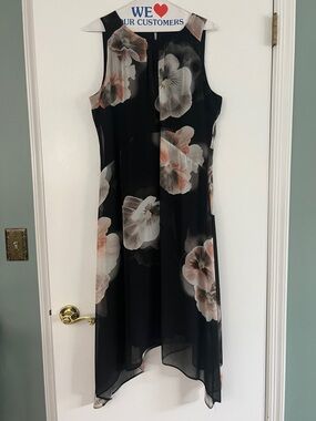 Wallis Asymmetrical Dress 👗